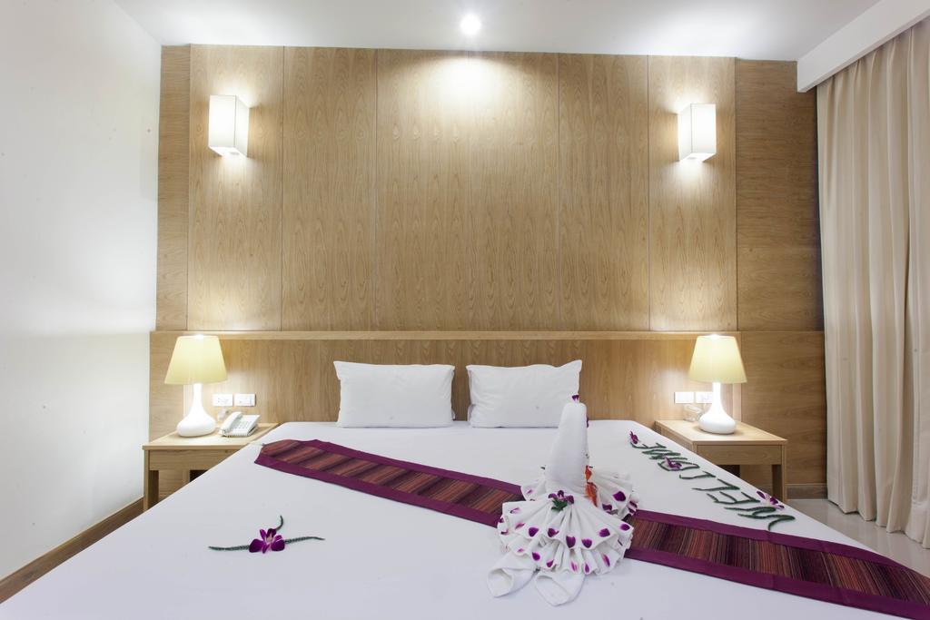 Chalong Princess Pool Villa Resort Sha Extra Plus Bagian luar foto